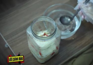 Lời cảnh báo: Nguy cơ ngộ độc vì uống nước măng chua