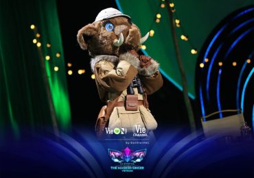 The Masked Singer Vietnam: Voi Bản Đôn bất ngờ lấy nước mắt Bảo Anh ngay câu hát đầu