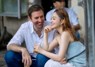 Loạt ảnh Lan Phương ‘lọt thỏm’ bên chồng khi dạo phố Hà Nội