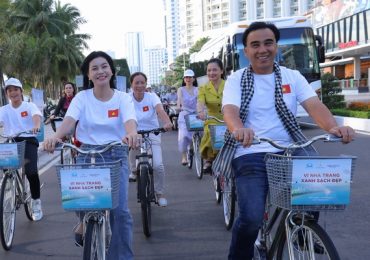 Hàng trăm nghệ sĩ tham gia đạp xe vì môi trường tại Nha Trang