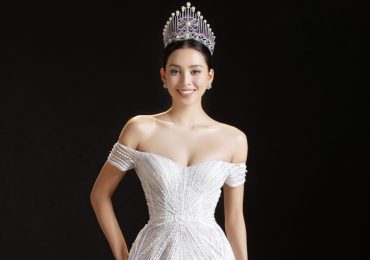 Hoa hậu Tiểu Vy ra mắt bộ ảnh mừng kỷ niệm 5 năm đăng quang