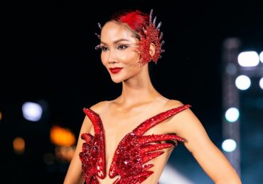 Thần thái quyền lực của Hoa hậu H’Hen Niê khi diễn vedette