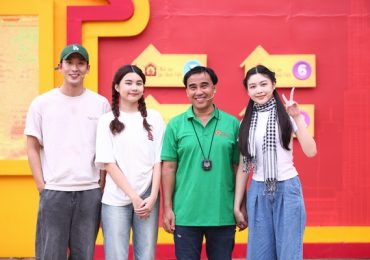 Tuấn Trần nghẹn ngào, đồng cảm với em nhỏ mồ côi tại ‘Mái ấm gia đình Việt’