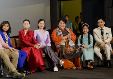 Hai thế hệ diễn viên ‘Đất rừng phương Nam’ cùng tụ hội khiến khán giả không khỏi bồi hồi xúc động