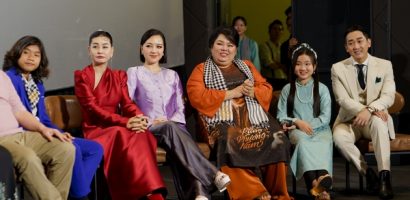 Hai thế hệ diễn viên ‘Đất rừng phương Nam’ cùng tụ hội khiến khán giả không khỏi bồi hồi xúc động