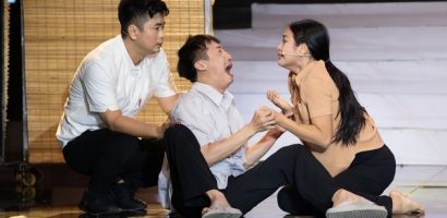 Lâm Nguyễn ôm Trà Ngọc khóc nức nở vì bị hành hạ ở nơi đất khách quê người 