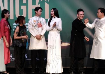 Thùy Tiên và Robin tôn vinh áo dài Việt tại Liên hoan phim Quốc tế Busan
