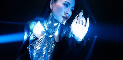 Hà Nhi ‘chơi lớn’, tung hẳn MV hoành tráng thứ 2 cho ‘Ai lau đôi mi hoen’