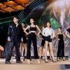 Đạo diễn Hưng Phúc đưa ekip 100 người sang Hàn Quốc làm show