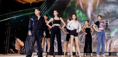 Đạo diễn Hưng Phúc đưa ekip 100 người sang Hàn Quốc làm show