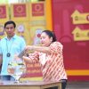 Tuổi thơ NSƯT Phượng Hằng từng làm xiếc, phóng xe qua cầu khỉ và lọt xuống sông