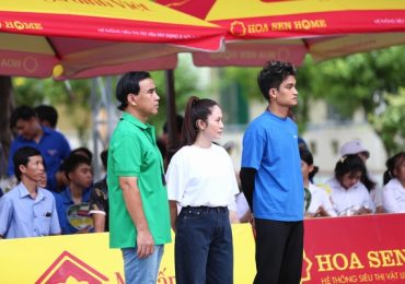 Thanh Thúy, Mạc Văn Khoa xúc động chứng kiến hoàn cảnh các em nhỏ mồ côi