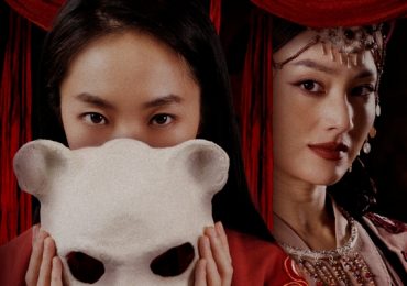 Hoàng Hà, Lan Phương ‘nhập hộ khẩu’ làng Địa Ngục bằng trang phục thiết kế từ cổ phục Việt