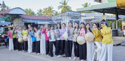 Top 40 Miss Cosmo Vietnam 2023 duyên dáng với áo bà ba tại Bến Tre