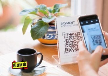 Lời cảnh báo: Giả mạo ngân hàng lừa quét mã QR