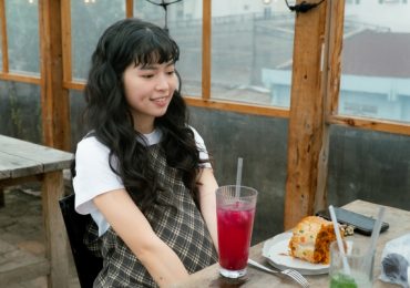 Khánh Vân lần thứ hai đóng vai bà bầu