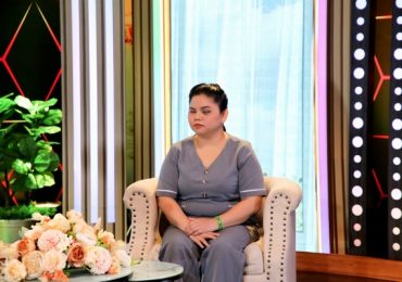 Khó khăn trăm bề của người mẹ khiếm thị một mình nuôi con