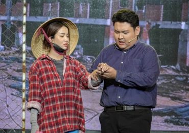 Nỗi lo lắng của các chị vợ khi chồng quá trăng hoa chốn công sở