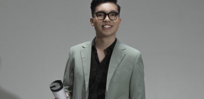 MC song ngữ Nguyễn Xuân Hiếu gây ‘bất ngờ’ với bộ hình mới cực điển trai