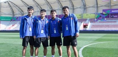 Đội tuyển Việt Nam đấu Indonesia trên sân nhỏ hơn cả Hàng Đẫy nhưng đẹp mê li