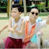 ‘Psy nhí’ Hwang Min Woo phát 500 phần quà, vui vẻ chúc Tết bà con