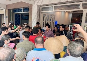 Đan Trường cùng các nghệ sĩ tích cực hoạt động thiện nguyện dịp Tết 2024: trao yêu thương, nhận hạnh phúc