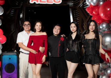 Diệp Lâm Anh, Hương Giang quậy tung tại bữa tiệc ‘siêu quản lý’ Alec Lương