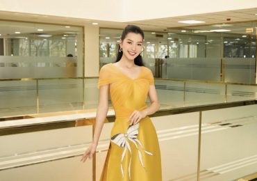 Á hậu Hoàng Nhung hội ngộ dàn Hoa, Á hậu đầu năm mới