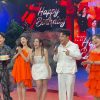 Khả Như hào hứng đón tuổi mới tại trường quay
