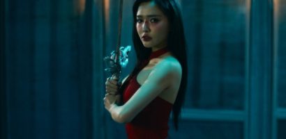 Bích Phương gây tò mò với vai chiến binh cầm kiếm trong MV mới