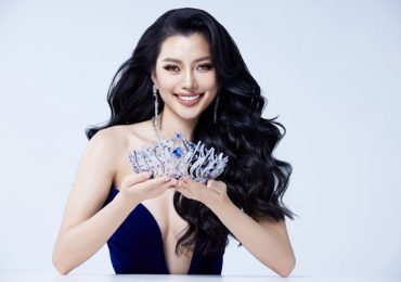 Á hậu Hoàng Nhung thực hiện bộ ảnh cùng Tiara – Miss Cosmo Vietnam 2023