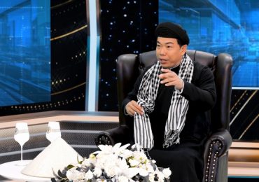 Diễn giả Hồ Nhựt Quang giải thích quan niệm ‘nam thất nữ cửu’