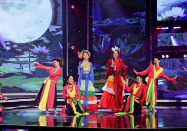 Tỏa sáng sao đôi: Ngô Thái Ngân – Đào Kỳ Anh gây thương nhớ với hình ảnh thôn nữ nhí nhảnh