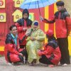 NSND Thanh Lam và Ali Hoàng Dương xúc động khi chứng kiến hoàn cảnh của em nhỏ mồ côi