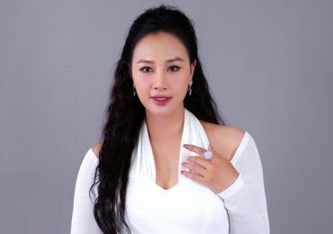 Ca sĩ Hà Thúy Anh từng được gia đình định hướng theo con đường sư phạm