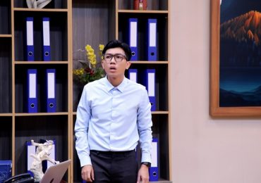 Di Dương: ‘Thầy Hữu Châu là người cho tôi tiền để tiếp tục đi học’