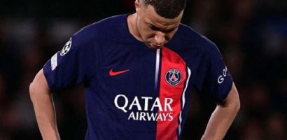 Mbappe bị công kích