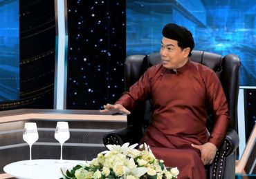 Diễn giả Hồ Nhựt Quang bật mí quyển sách ‘bí kíp’ đờn ca tài tử – ‘Cầm ca tân điệu’