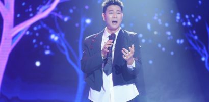 Đinh Tùng Huy đỏ mặt tía tai khi được fans thổ lộ tại ‘Ca sĩ bí ẩn’