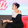 Minh Tú xuất hiện rạng rỡ, chia sẻ về tình yêu cùng các bạn sinh viên