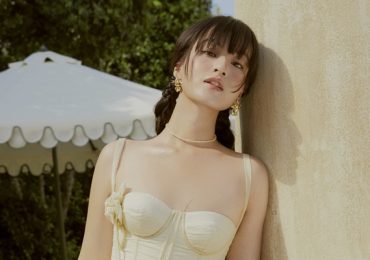 ‘Hot girl IELTS’ Thảo Tâm hóa nàng thơ khoe visual trong trẻo