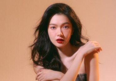 Yên Đan lần đầu nói về chuyện tình lâu năm, hé lộ danh tính người yêu điển trai