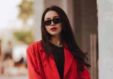 Trà Ngọc Hằng ngỡ ngàng khi bị người giúp việc ‘tố’ bỏ đói