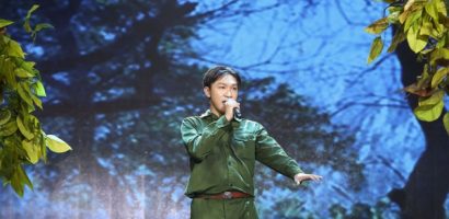 ‘Anh Ba Hưng’ Minh Nhật dí dỏm khuấy động sân khấu ‘Dấu ấn Việt’