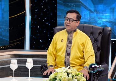 Nghệ nhân Trương Đình Chiếu tiết lộ đàn đá được làm từ đá núi lửa