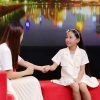 Điều con muốn nói: Bé gái 9 tuổi tủi thân vì không được ăn cơm cùng ba mẹ