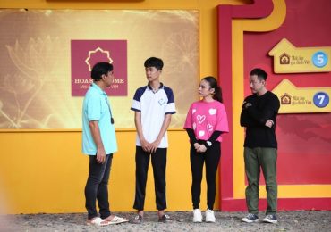 Ca sĩ Hải Yến Idol và diễn viên Pom xúc động khi chứng kiến hoàn cảnh của các em nhỏ mồ côi
