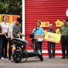 MC Quyền Linh tặng học phí đến hết lớp 12 cho bé gái mồ côi cả cha lẫn mẹ tại Bình Định