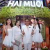 Con gái Quyền Linh ‘Lọ Lem – Hạt Dẻ’ bùng nổ visual trên thảm đỏ ‘Hai Muối’