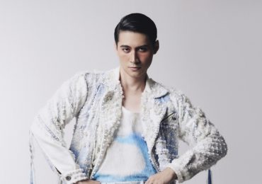Nam vương Tuấn Ngọc khoe thần thái cuốn hút, đậm chất high fashion